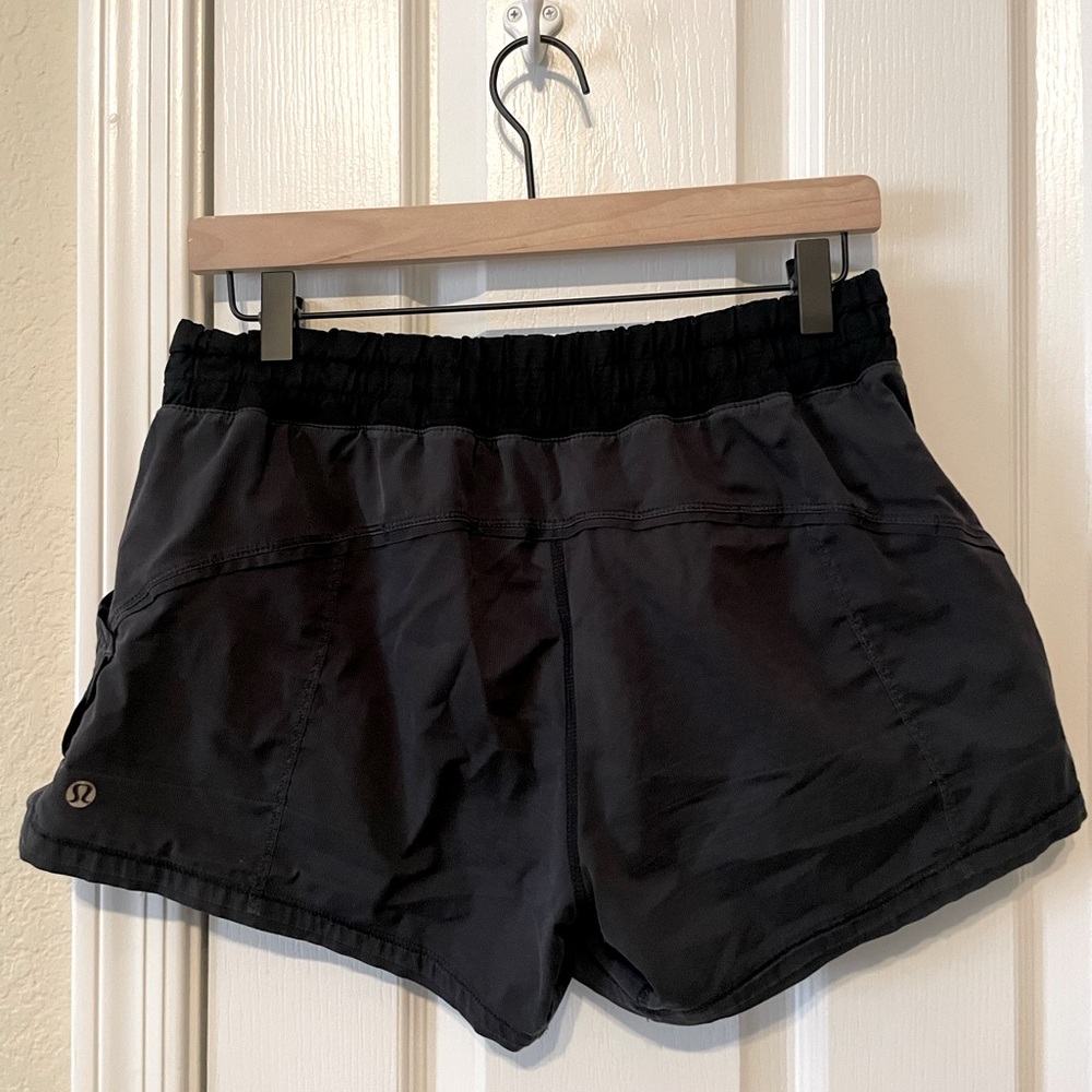 lululemon Black Elastic Waist Athletic Shorts